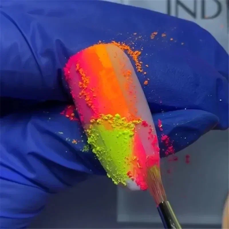 Блестящий неоновый пигмент для – обзор и цена Glitter Powder Resin