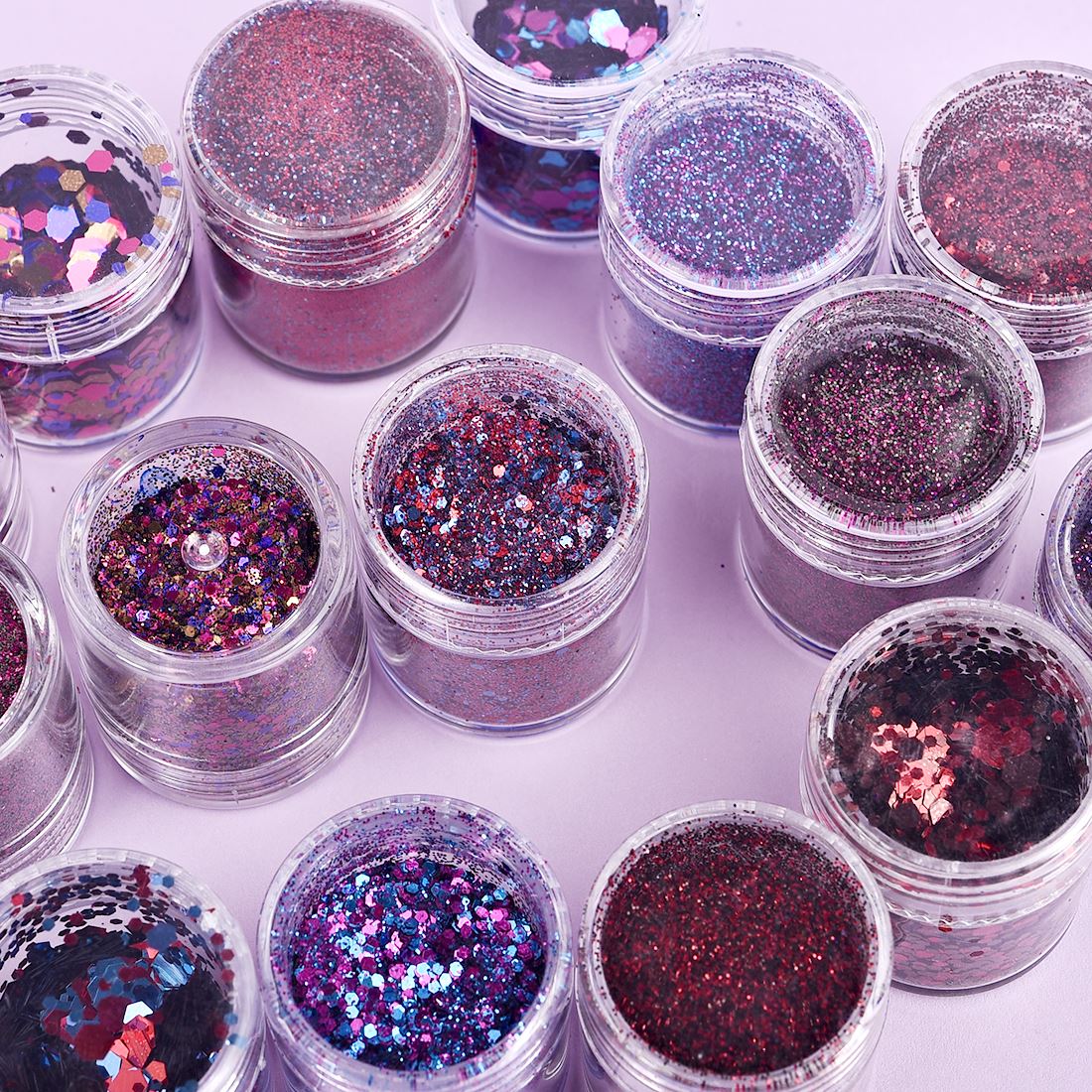 4/5 бутылок сказочный блестящи – обзор и цена Glitter Powder Resin